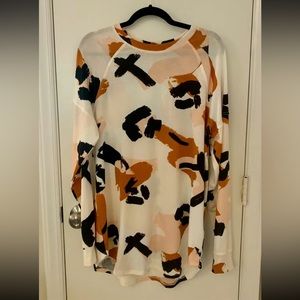 Lularoe “Erin” Women’s Top Size Large